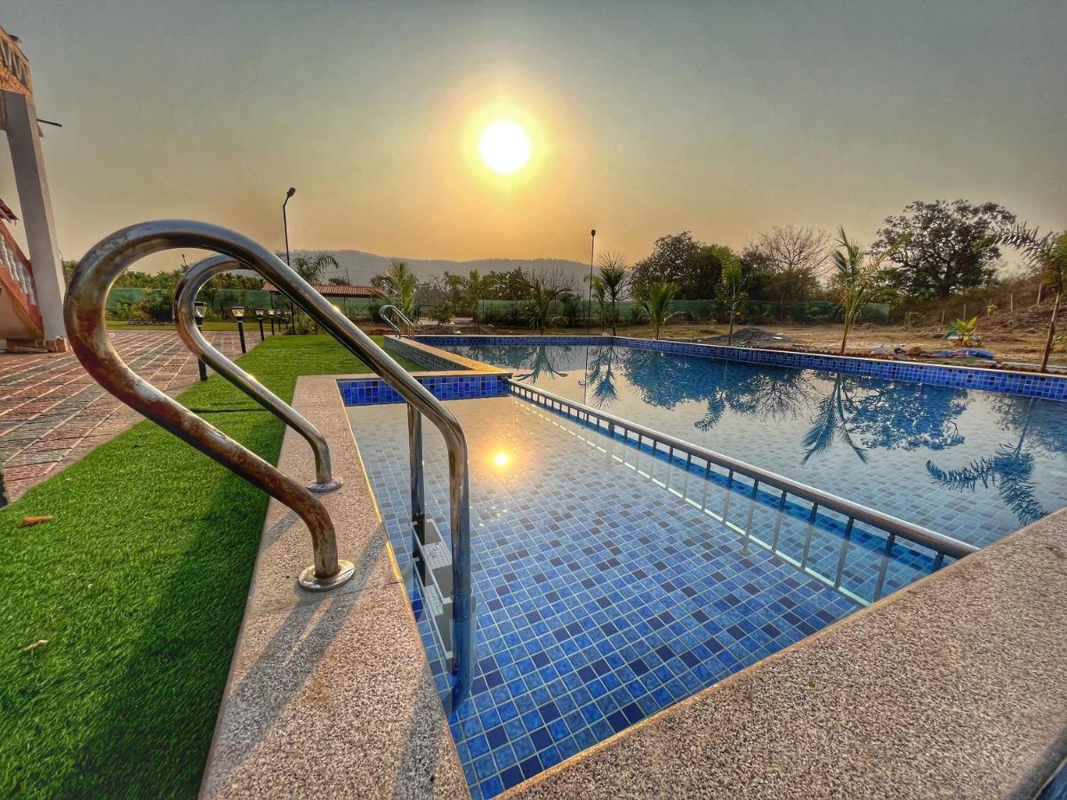 Vibe Meadows Villa With Private Swimming Pool Near Kashid Beach ภายนอก รูปภาพ